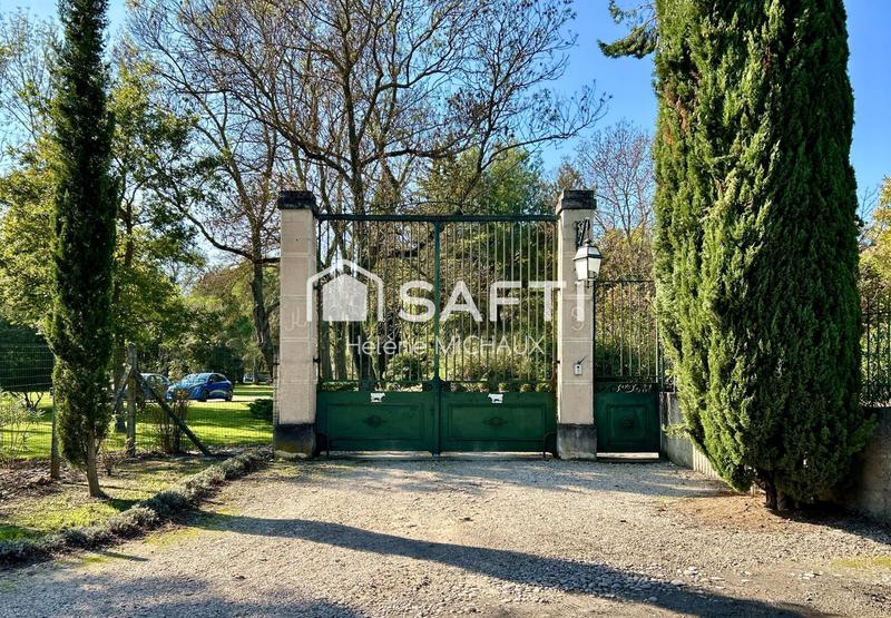 Maison - 632 m² - 17 pièces