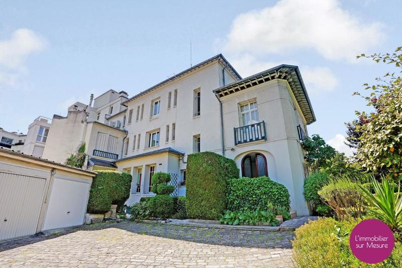 Appartement - 130 m² - 4 pièces