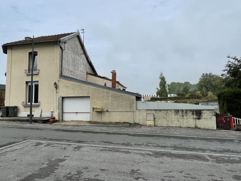 Immeuble - 260 m² - 1 pièce