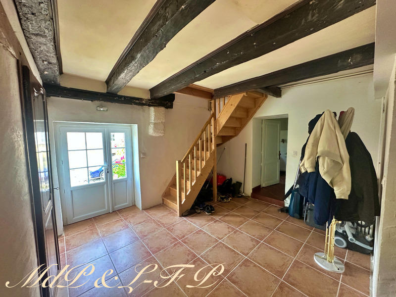 Maison - 294 m² - 6 pièces