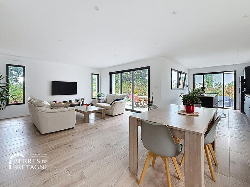 Maison - 135 m² - 6 pièces