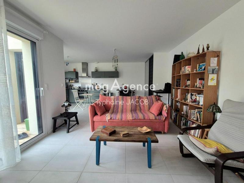 Maison - 93 m² - 5 pièces