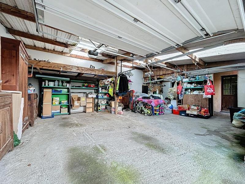 Maison - 183 m² - 7 pièces