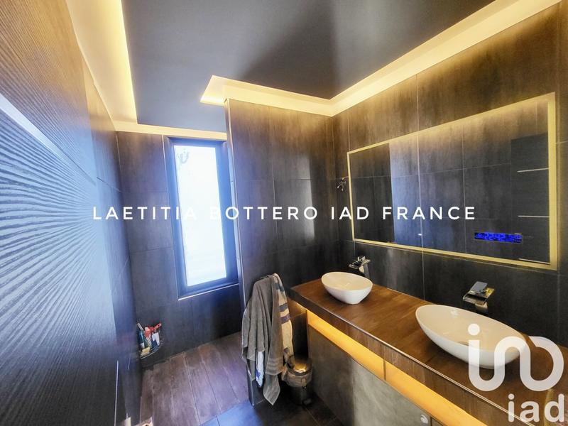 Maison - 122 m² - 5 pièces