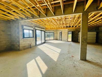 Villa - 120 m² - 4 pièces