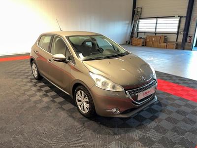 Peugeot 208 1.4 hdi 68ch fap bvm5pack