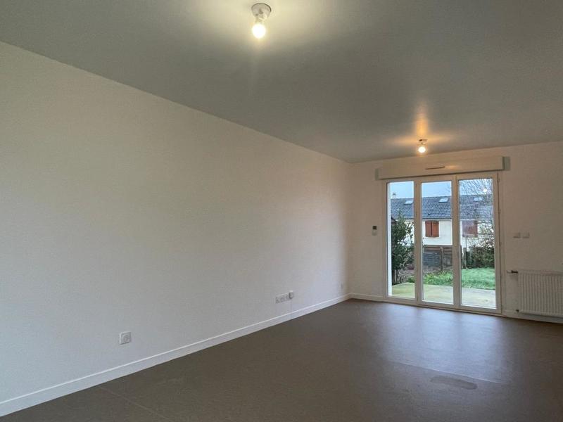 Maison - 94 m² - 5 pièces