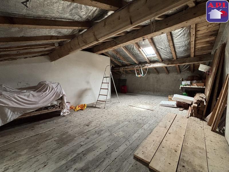 Maison - 87 m² - 5 pièces