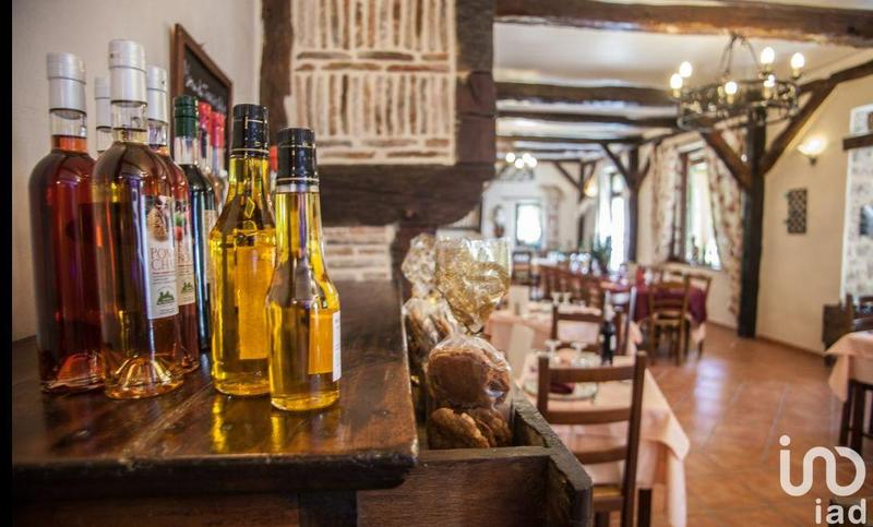 Local commercial - 1 200 m²