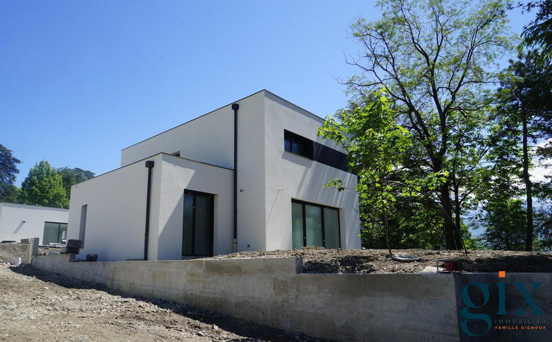 Maison - 141 m² - 5 pièces