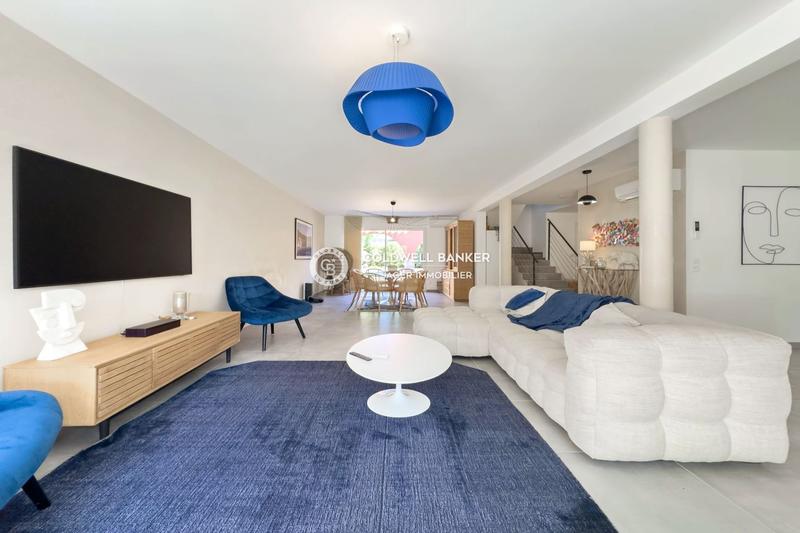 Villa - 181 m² - 5 pièces