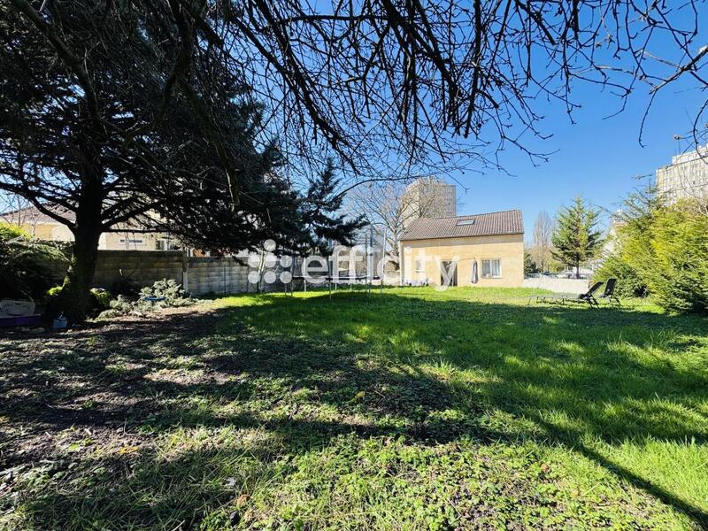 Maison - 112 m² - 6 pièces