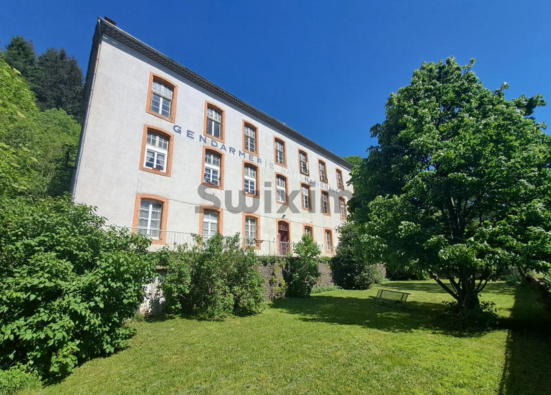 Appartement - 292 m² - 15 pièces