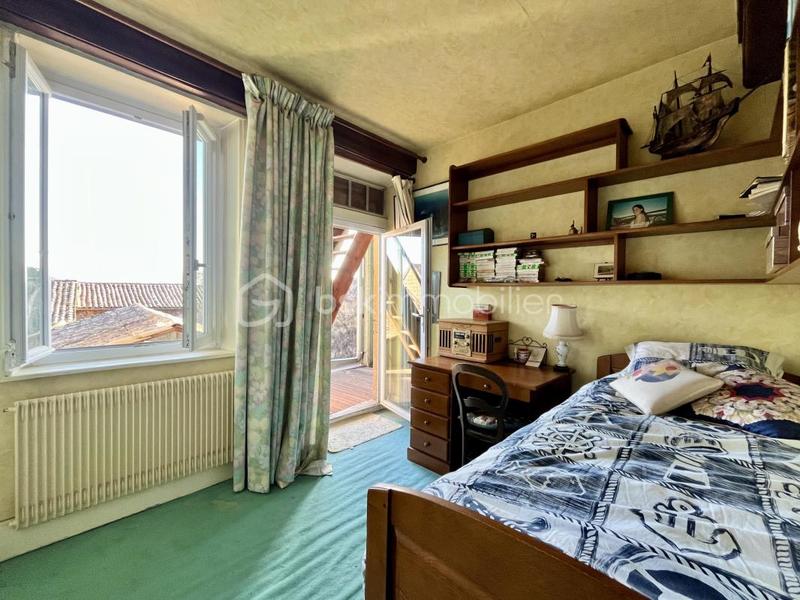 Duplex - 145 m² - 7 pièces