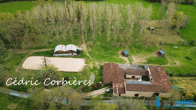 Maison - 180 m² - 6 pièces