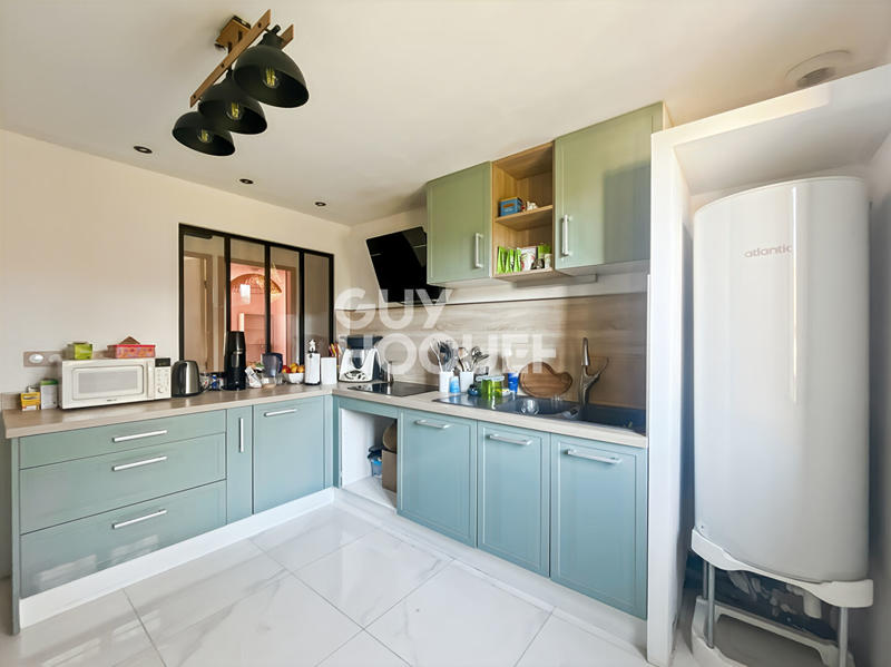 Maison - 141 m² - 7 pièces