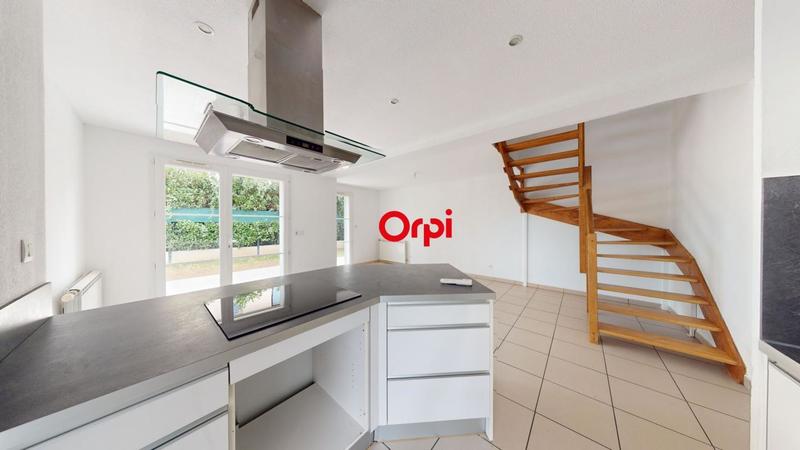 Maison - 102 m² - 5 pièces