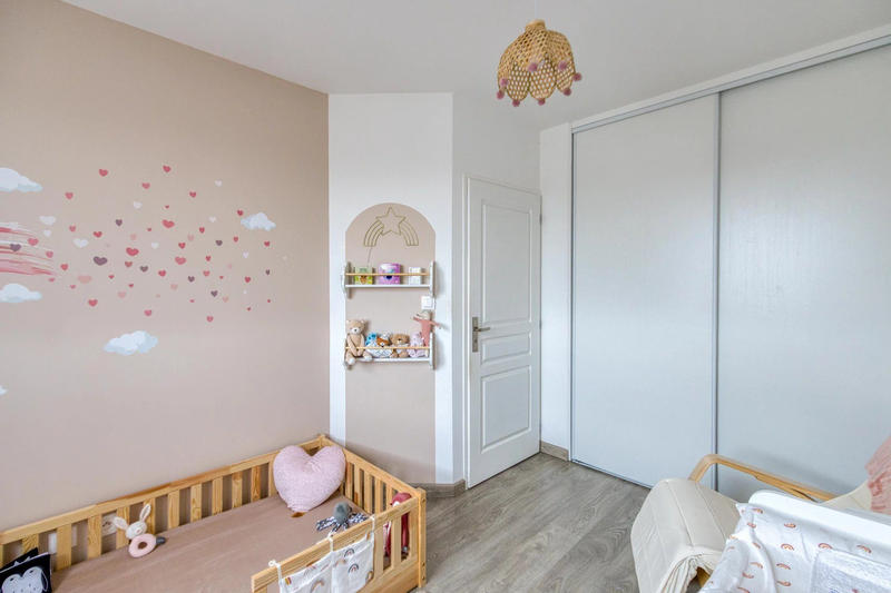 Maison - 85 m² - 5 pièces