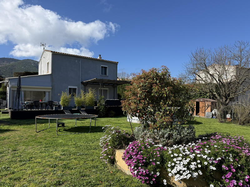 Maison - 107 m² - 4 pièces