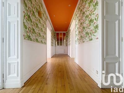 Appartement - 157 m² - 5 pièces