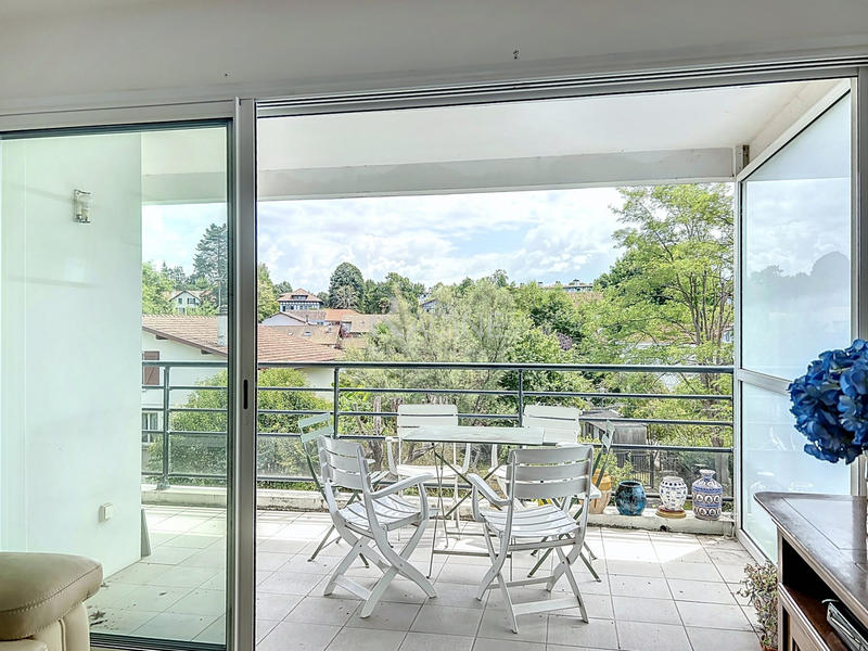 Appartement - 82 m² - 3 pièces