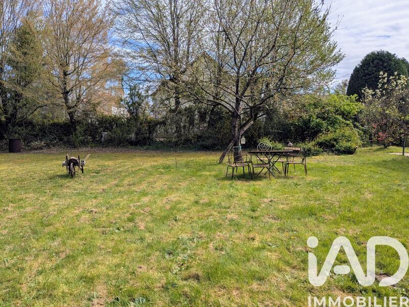 Maison - 111 m² - 5 pièces