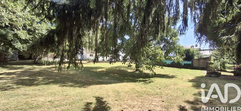 Maison - 186 m² - 8 pièces