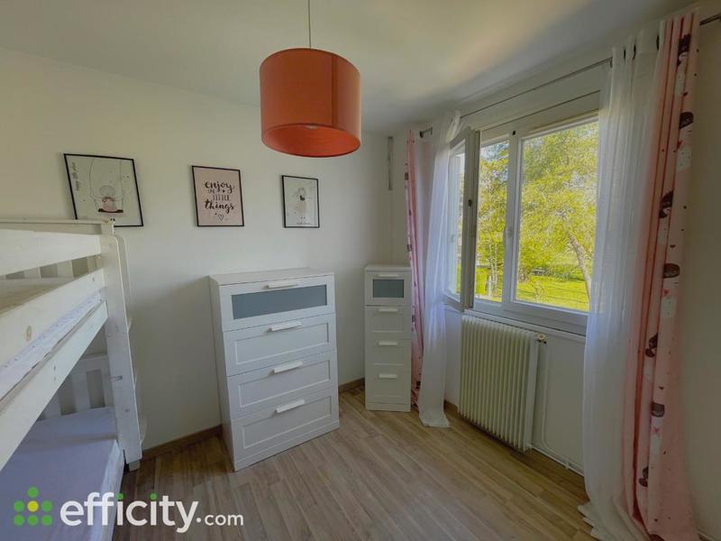 Maison - 91 m² - 5 pièces