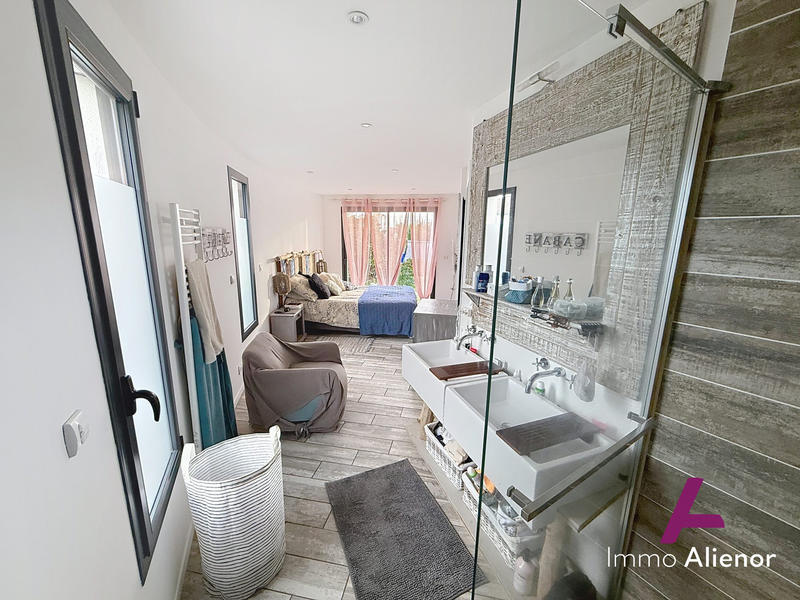 Villa - 130 m² - 5 pièces