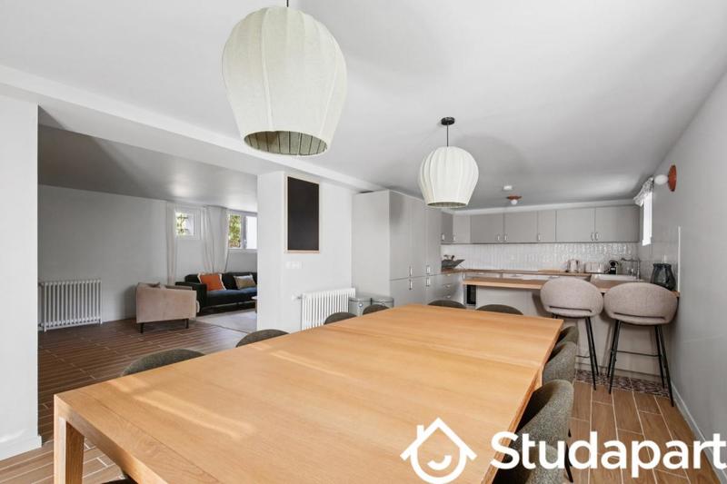 Chambre - 10 m² - 1 pièce