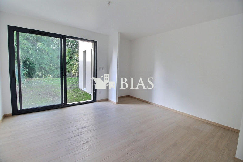 Maison contemporaine - 165 m² - 6 pièces