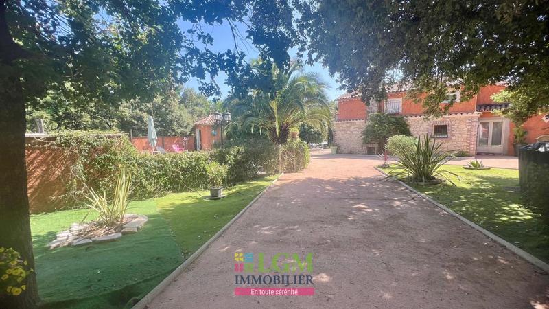 Maison - 175 m² - 4 pièces