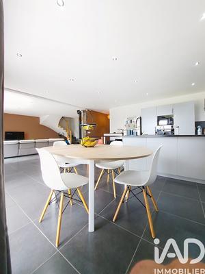 Appartement - 148 m² - 5 pièces