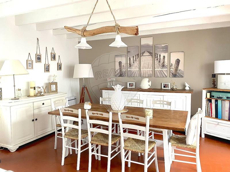 Maison - 96 m² - 5 pièces