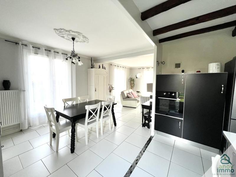 Maison - 104 m² - 5 pièces