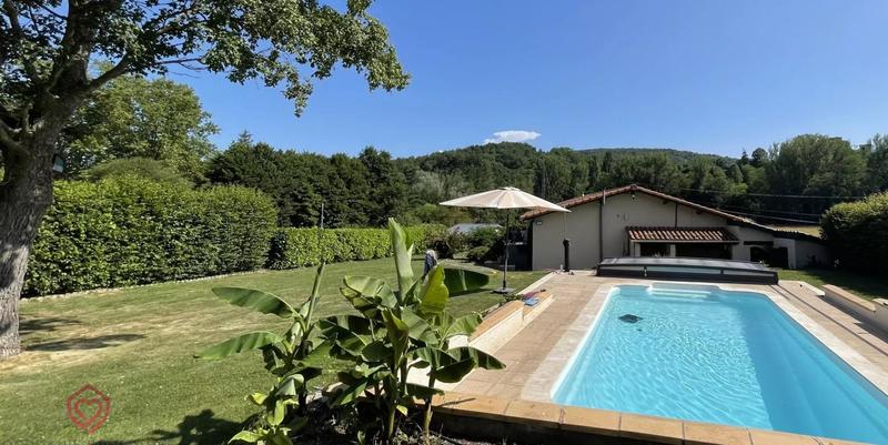 Villa - 144 m² - 6 pièces
