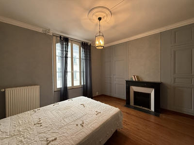 Maison - 160 m² - 5 pièces