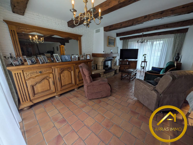 Maison - 101 m² - 6 pièces