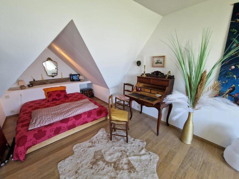 Maison - 145 m² - 8 pièces