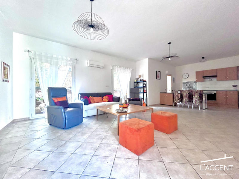 Maison - 115 m² - 5 pièces