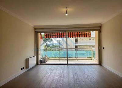 Appartement - 95 m² - 4 pièces