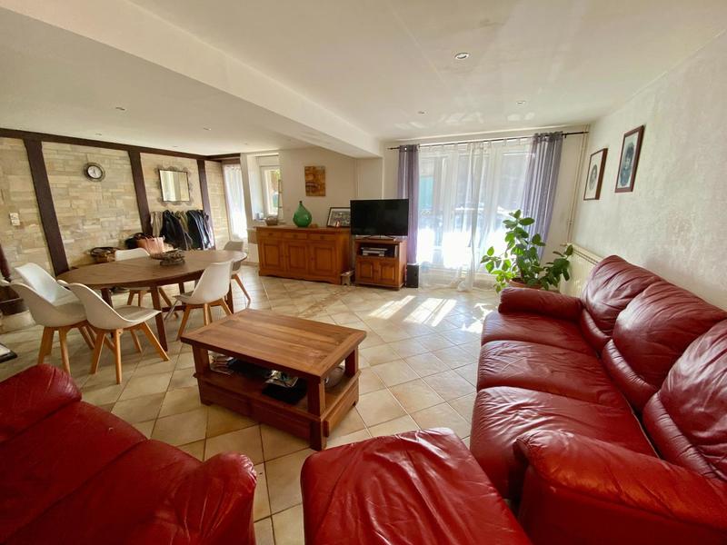 Maison - 168 m² - 5 pièces