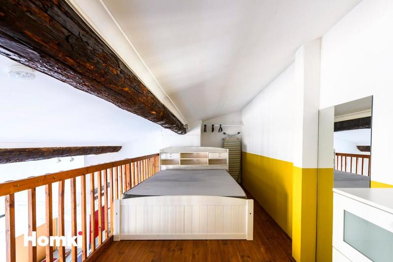 Studio - 38 m² - 1 pièce