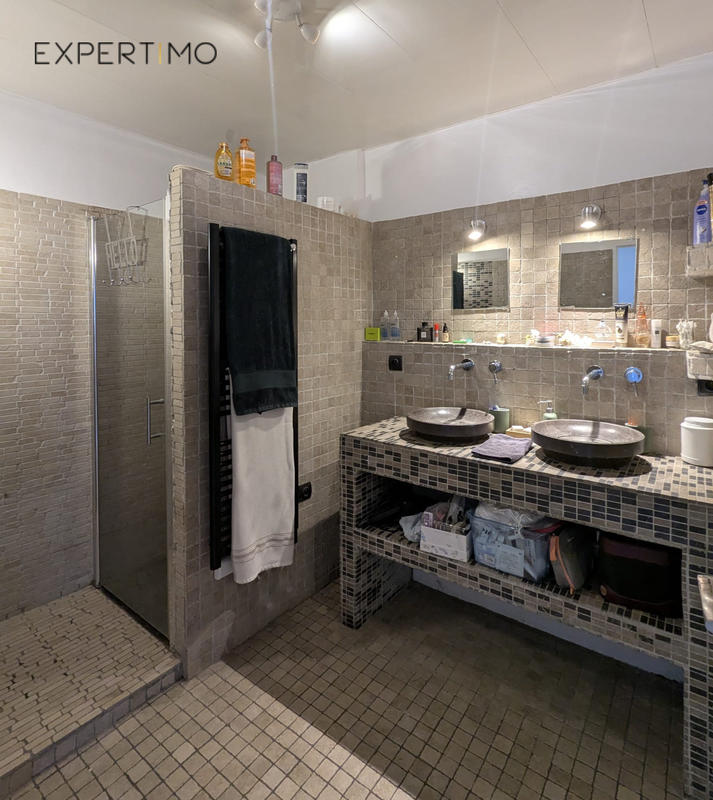 Appartement - 97 m² - 4 pièces