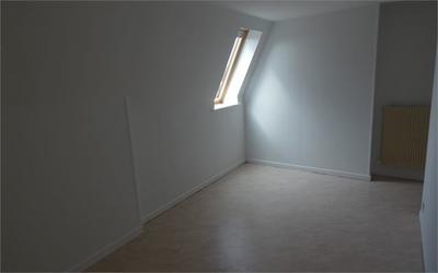 Appartement - 65 m² - 2 pièces