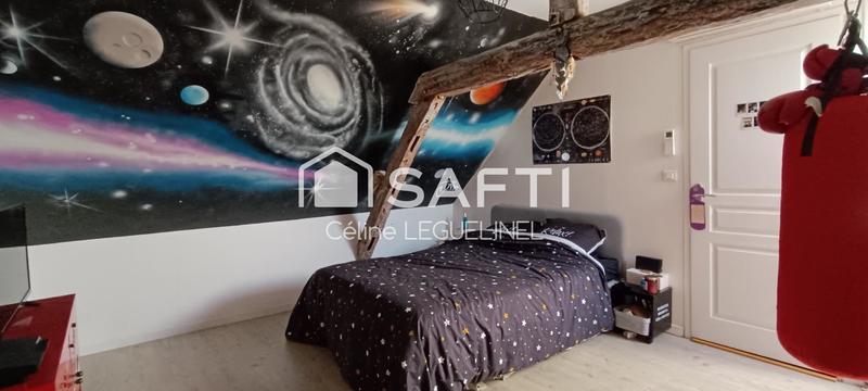 Maison - 204 m² - 7 pièces