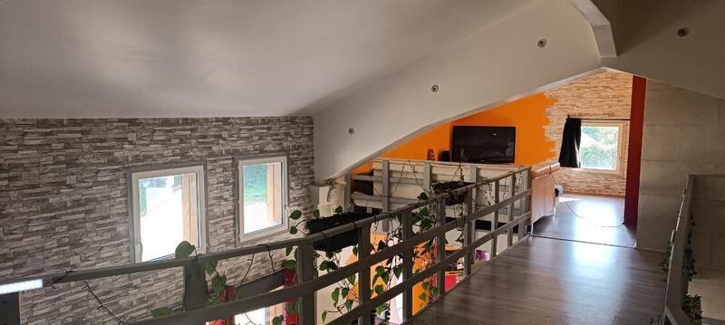 Maison - 141 m² - 6 pièces
