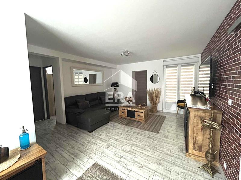 Maison - 98 m² - 5 pièces