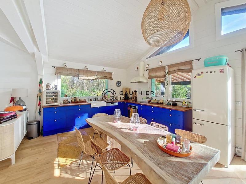 Maison - 105 m² - 5 pièces