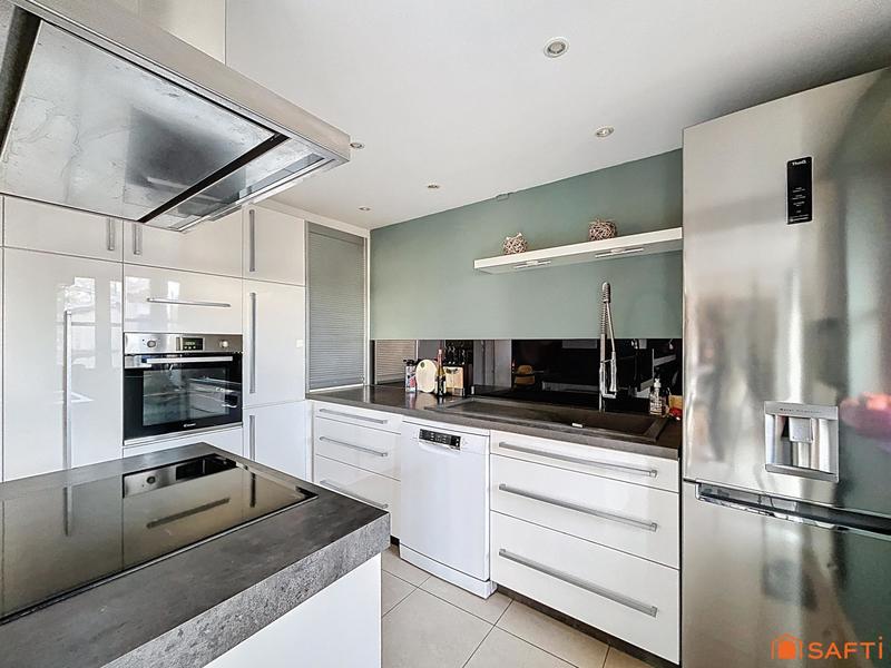 Maison - 175 m² - 6 pièces